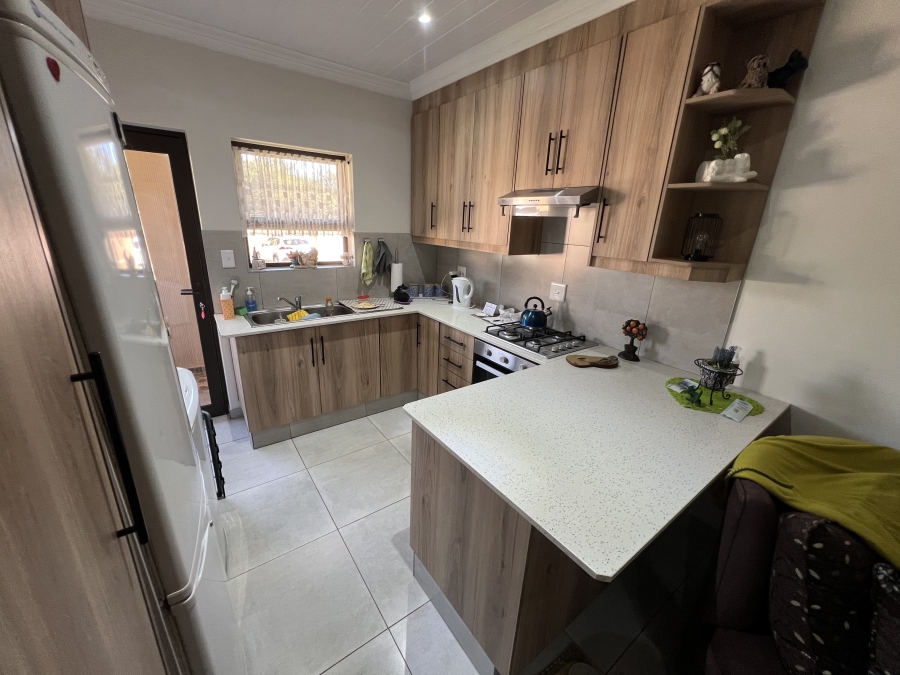 2 Bedroom Property for Sale in Wilkoppies North West